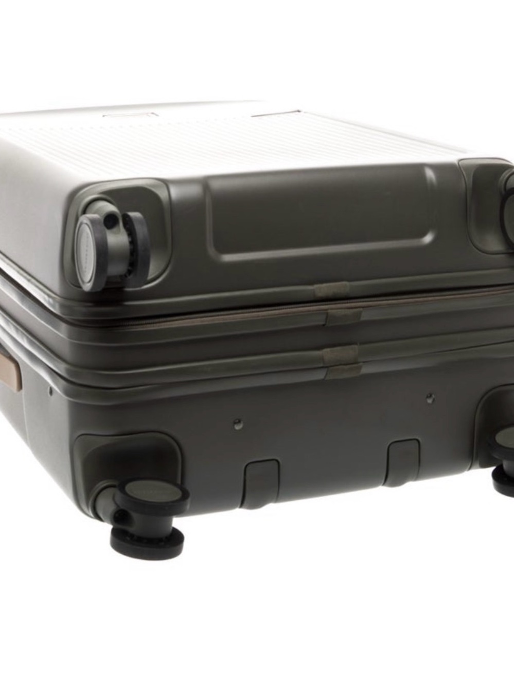 Briggs & Riley Matte Hard-Shell Spinner Luggage - Picture 5 of 7